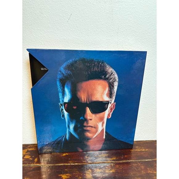 GOLD LOGO TERMINATOR T2 Judgement Day 3 LASER DISC SET BLACK BOX SPECIAL EDITION - Picture 3 of 5